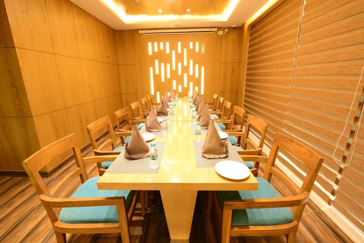 SureStay Hotel by Best Western Amritsar Exterior foto