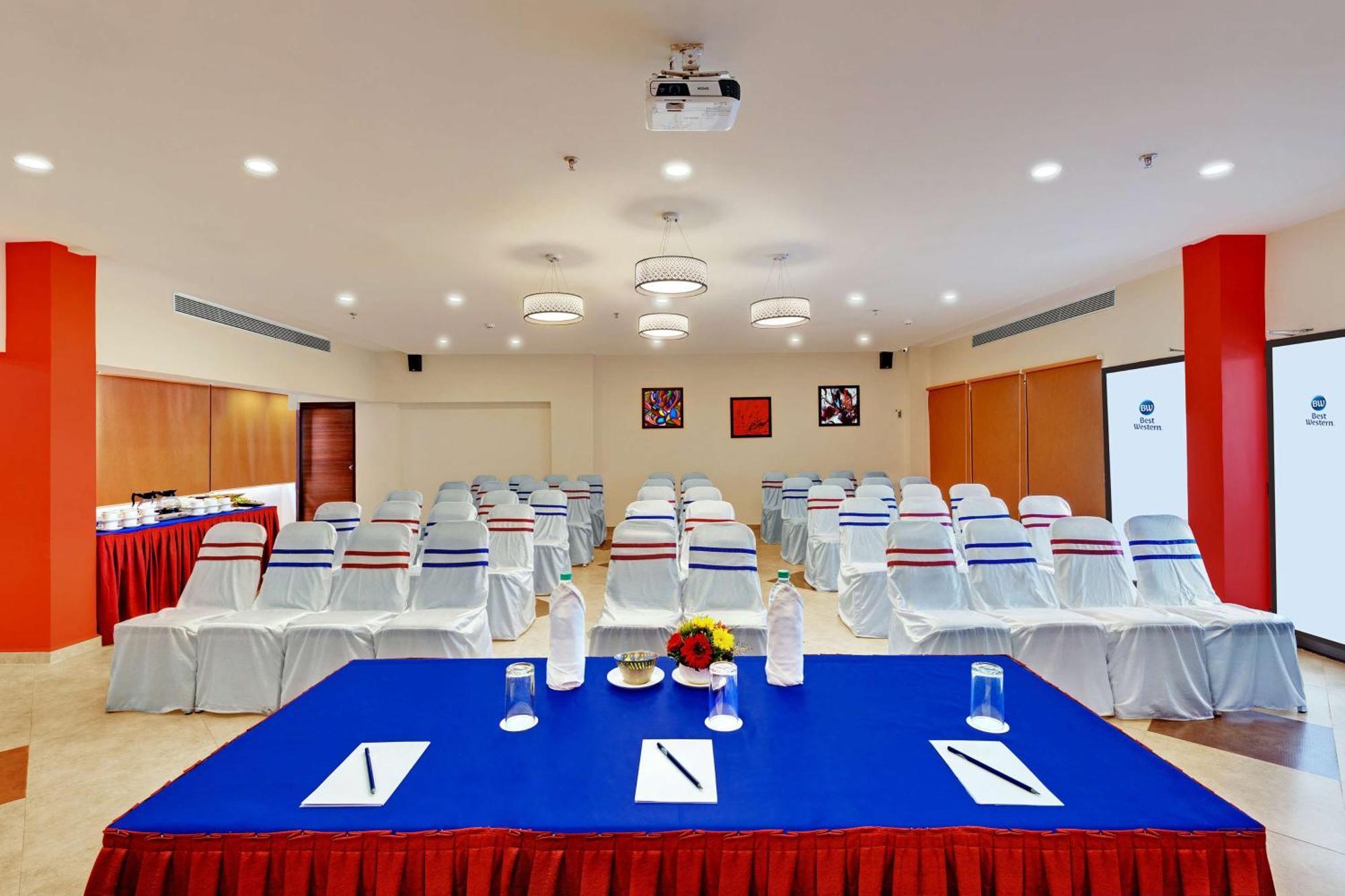 SureStay Hotel by Best Western Amritsar Exterior foto
