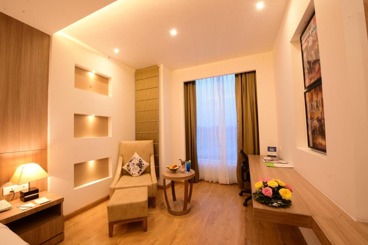 SureStay Hotel by Best Western Amritsar Exterior foto