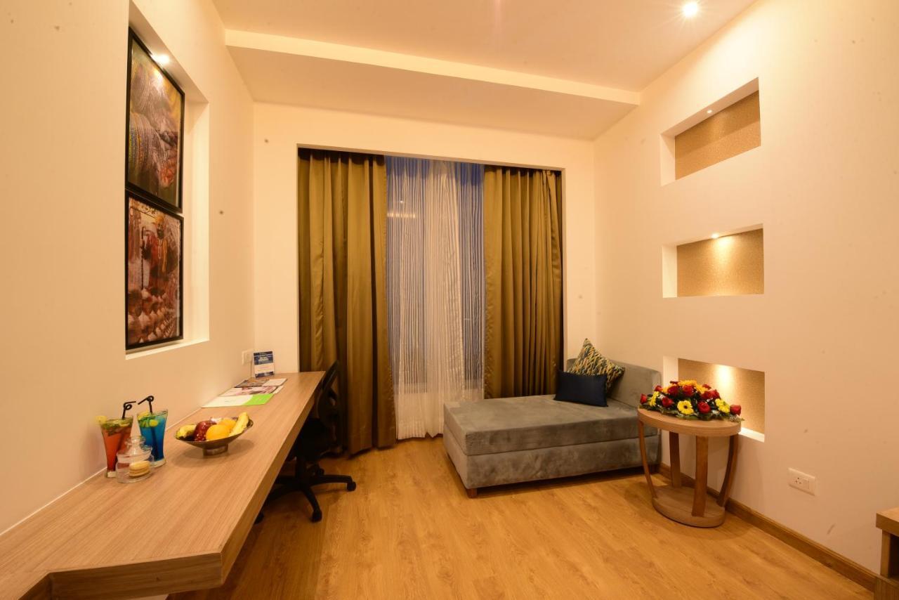 SureStay Hotel by Best Western Amritsar Exterior foto