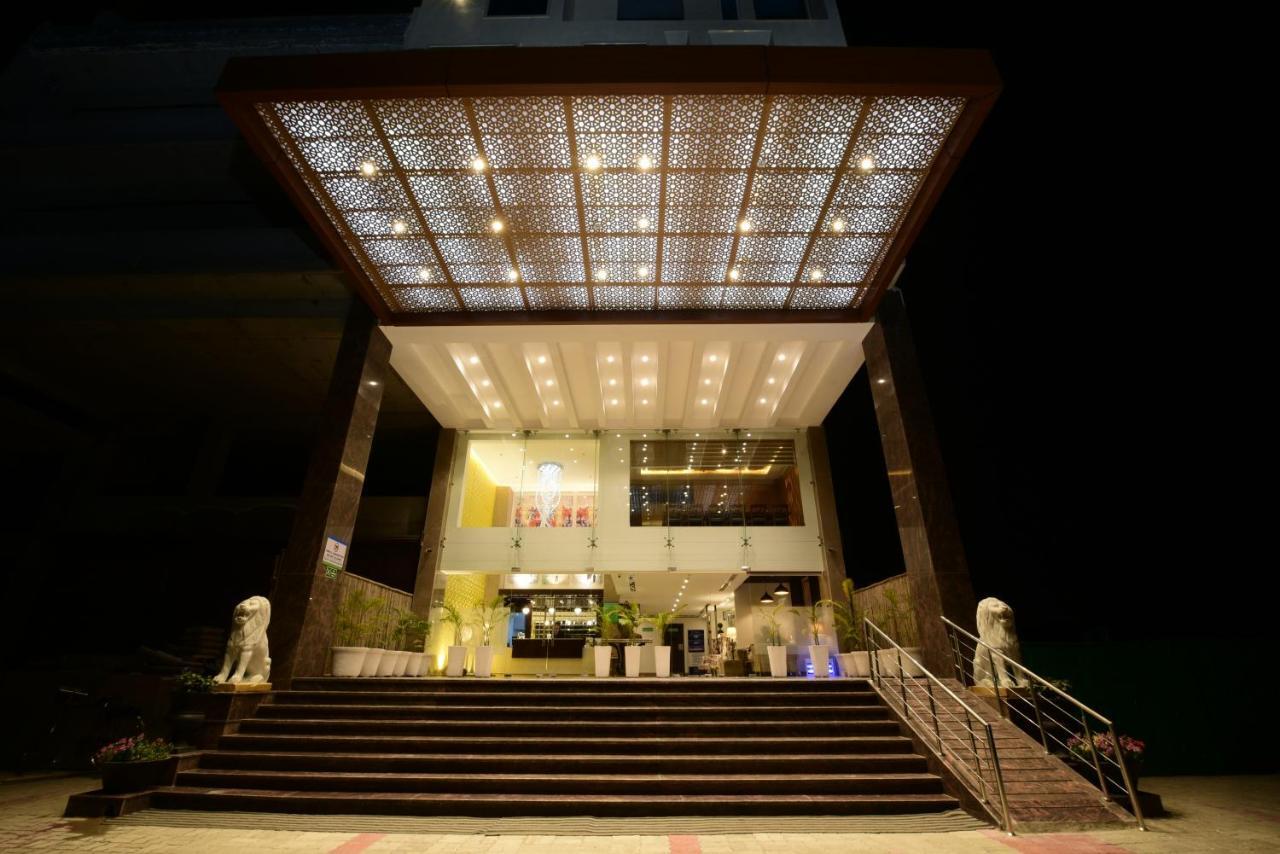 SureStay Hotel by Best Western Amritsar Exterior foto