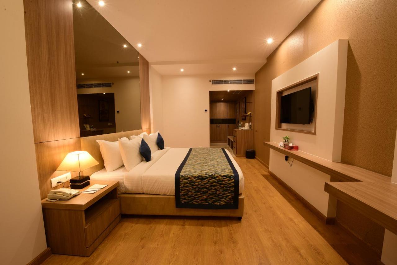 SureStay Hotel by Best Western Amritsar Exterior foto
